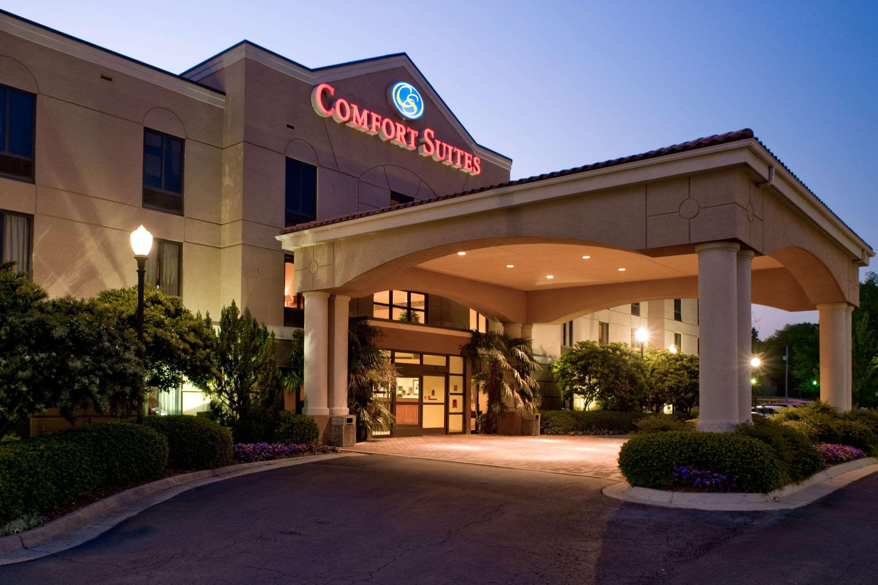 Comfort Suites Старквил Екстериор снимка
