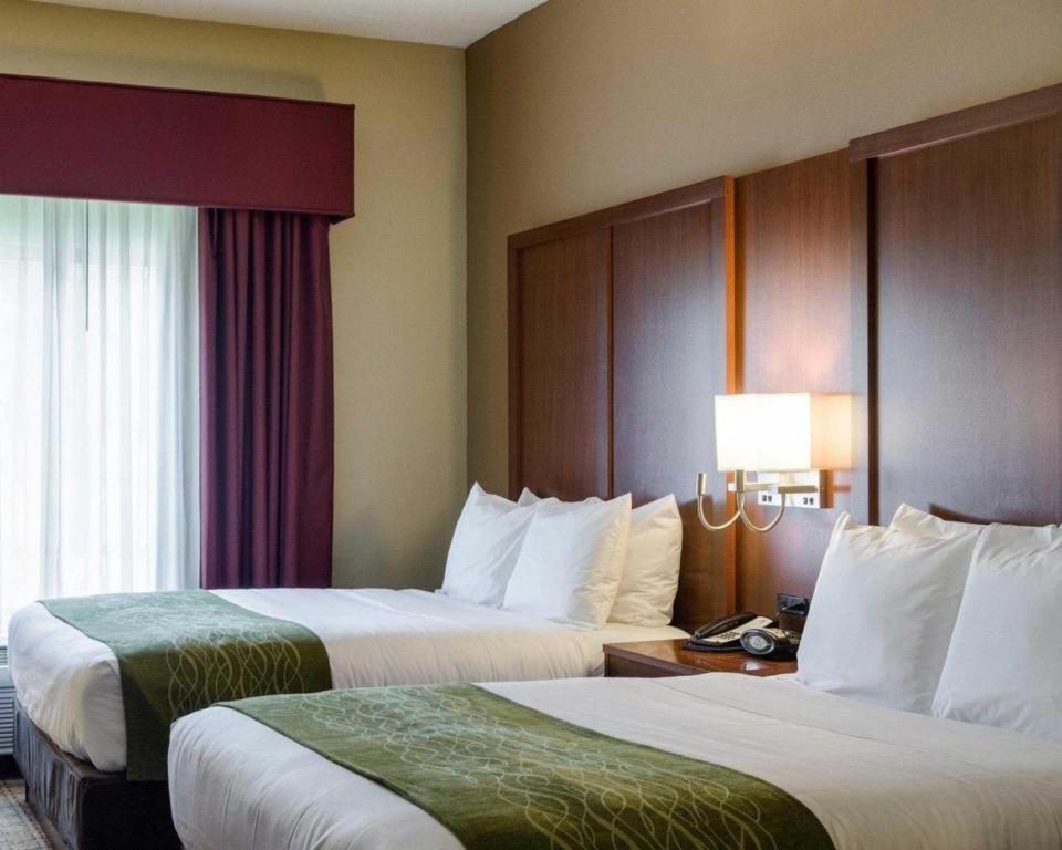 Comfort Suites Старквил Екстериор снимка