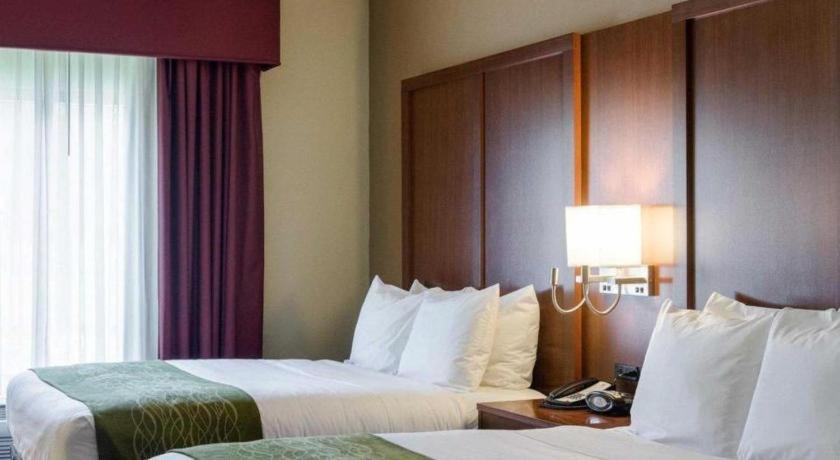 Comfort Suites Старквил Екстериор снимка
